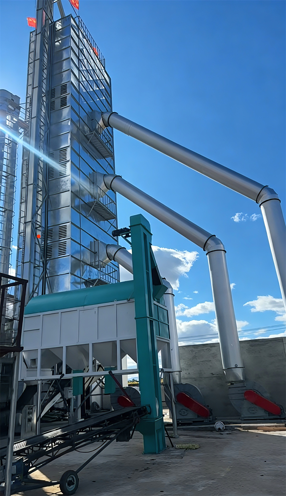 300吨粮食烘干塔